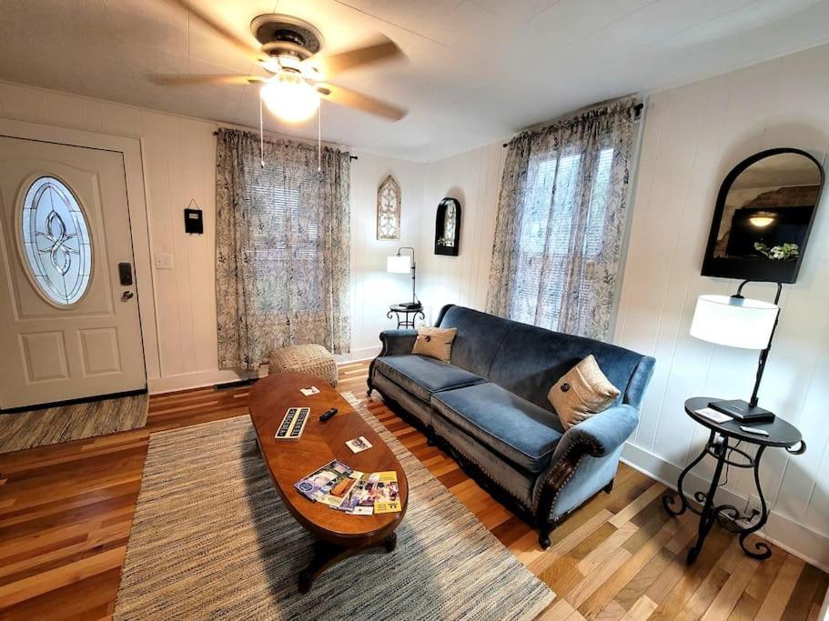בריסטול Apple Hill Bungalow, Family And Pet Friendly! מראה חיצוני תמונה