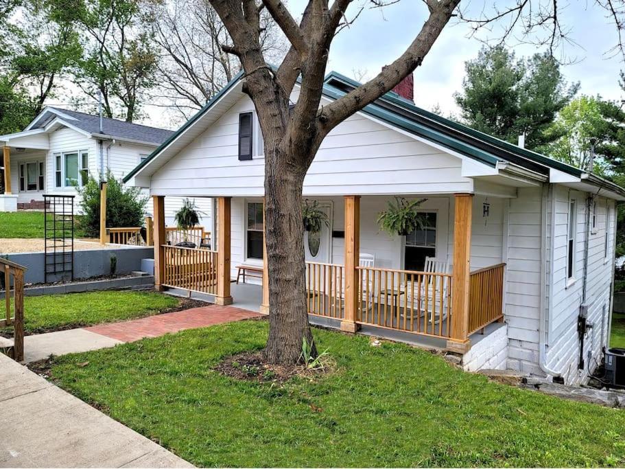 בריסטול Apple Hill Bungalow, Family And Pet Friendly! מראה חיצוני תמונה